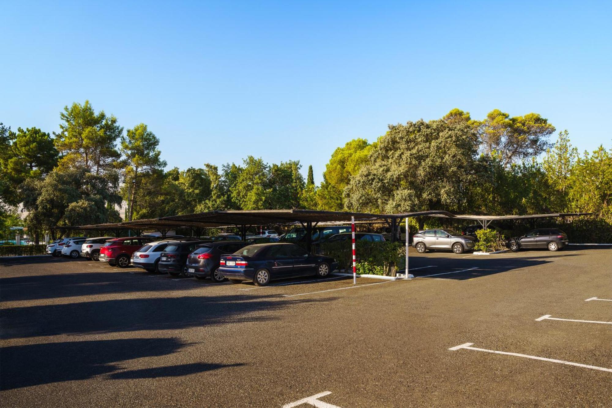 Crisol Jardines De Cordoba Hotel Bagian luar foto