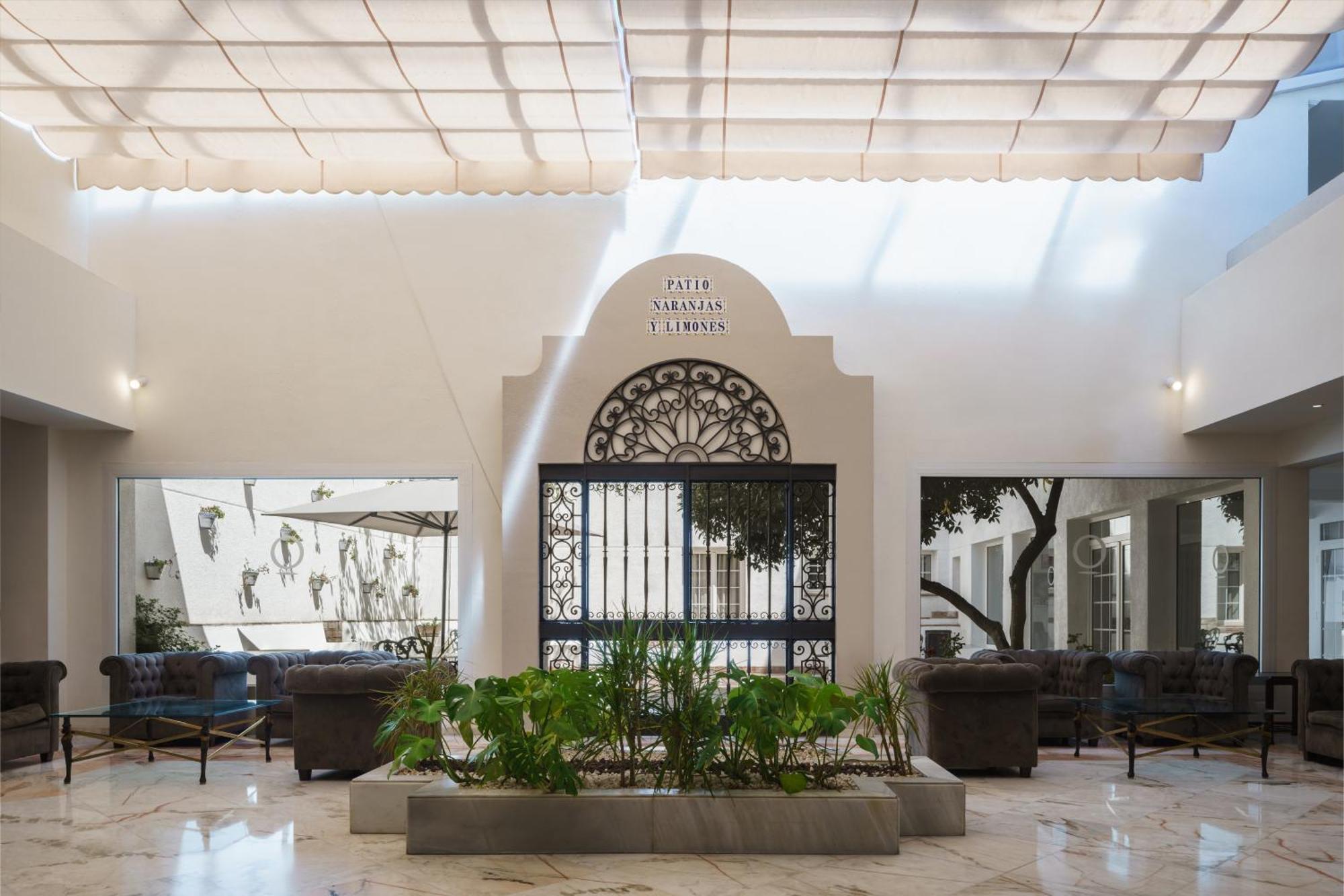 Crisol Jardines De Cordoba Hotel Bagian luar foto