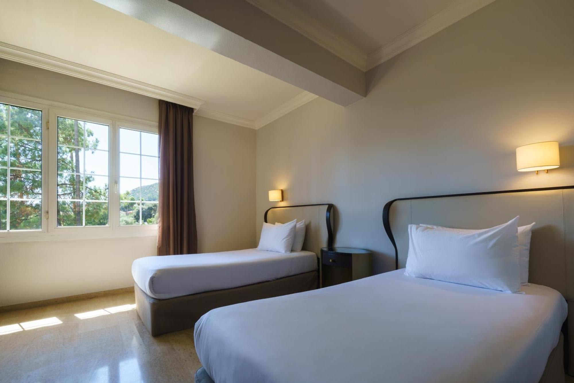 Crisol Jardines De Cordoba Hotel Bagian luar foto